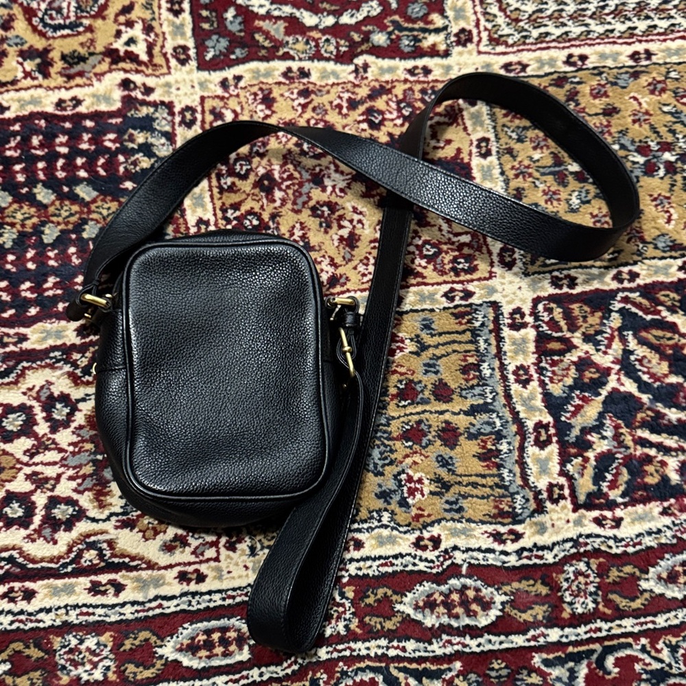 Gucci Black Leather Crossbody Bag - Picture 14 of 16